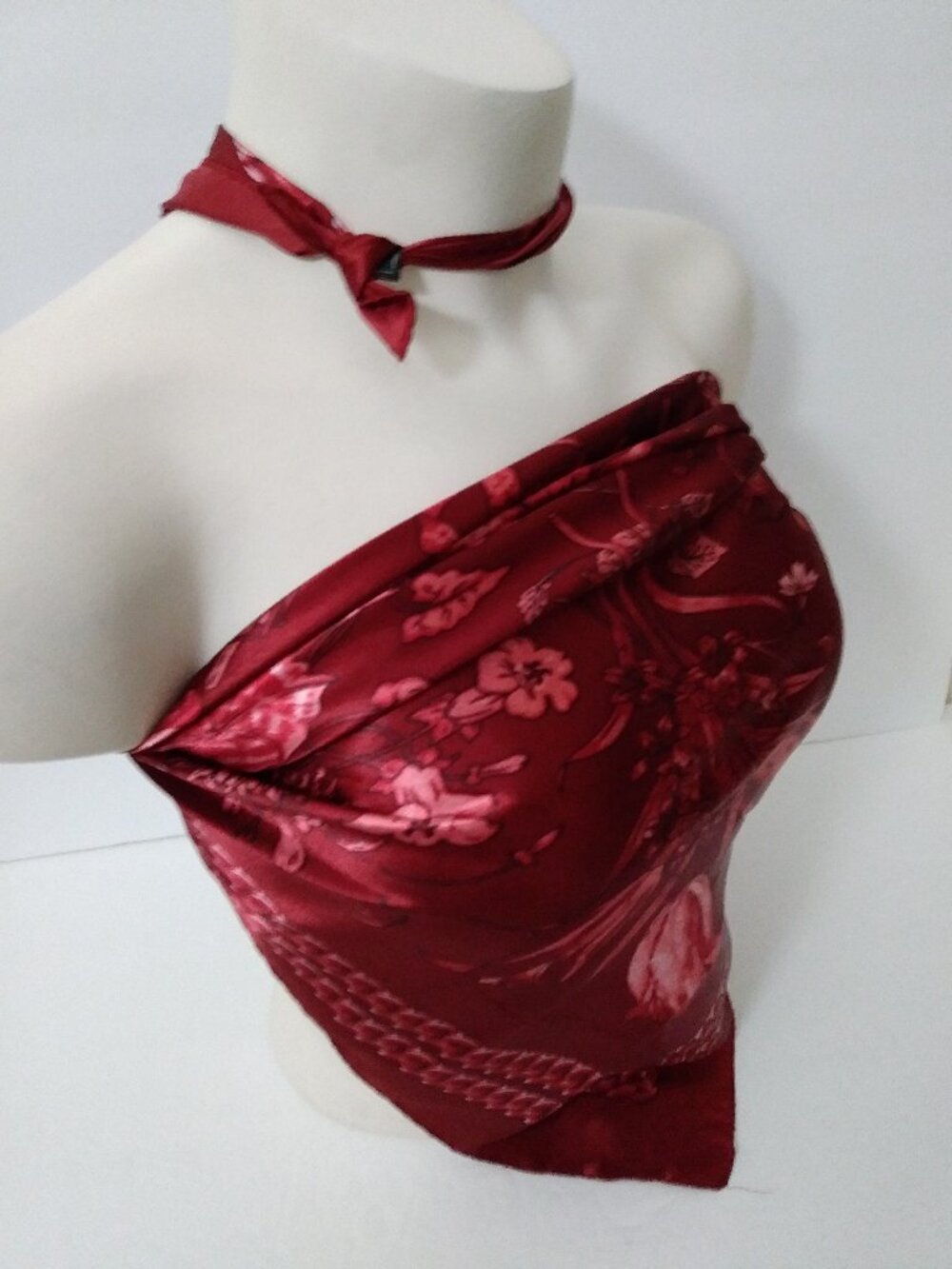 Burgundy Square Floral Chain Patterns Scarf